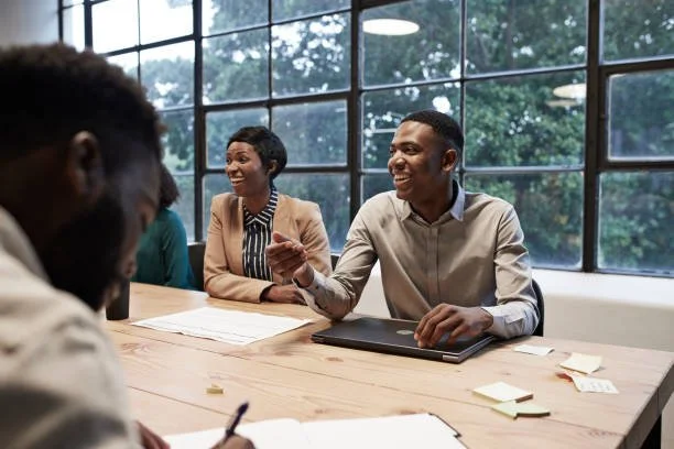 Advisors shaping a market strategy